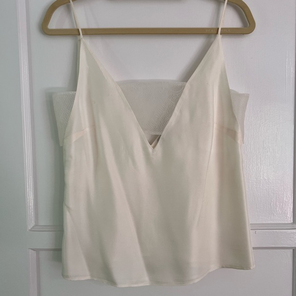 grace MMXIII Tops - Grace MMXIII beautiful white cami